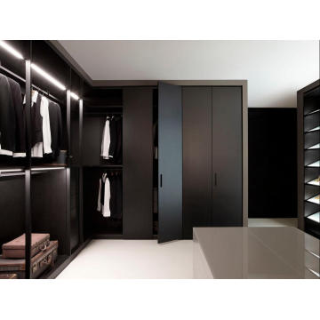 Elegante Design Black Simple Closet